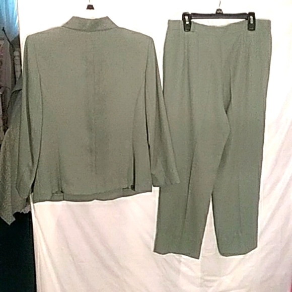 Simple Life pantsuit size 77 (comparably to size 10) - Picture 3 of 3